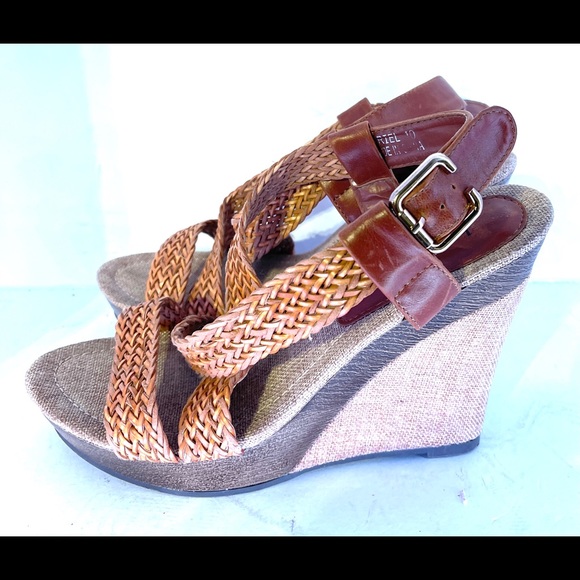 Bucco Wedge Shoe 10 - Picture 3 of 5